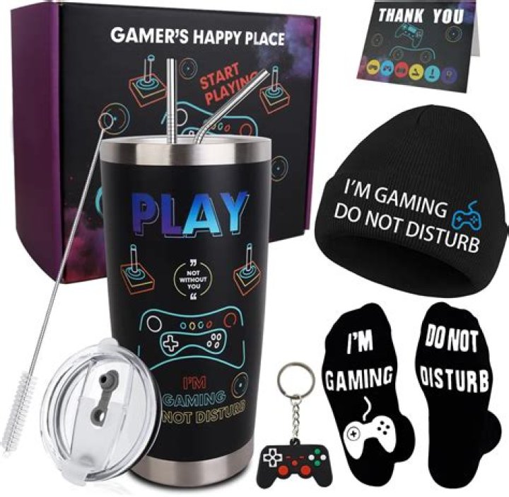 PC Gaming Gift Ideas 2020 | Gifts for PC gamers at Christmas