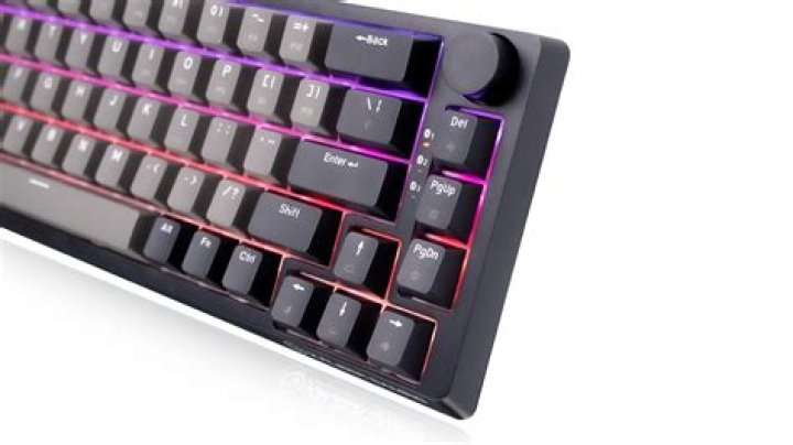 IOGEAR Mechlite Nano Keyboard Review