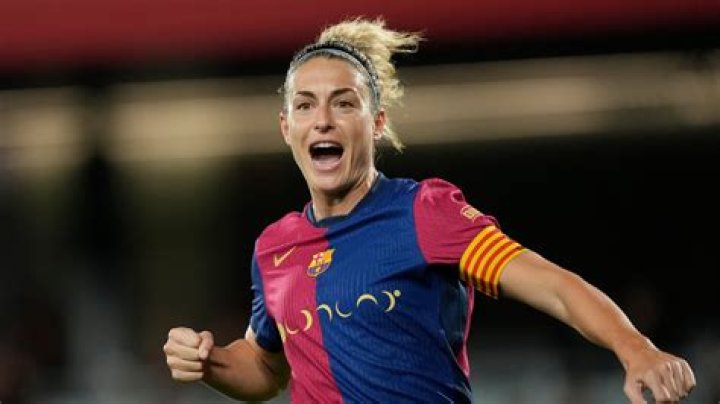 Alexia Putellas: The Spanish Midfielder Who Shapes the Game