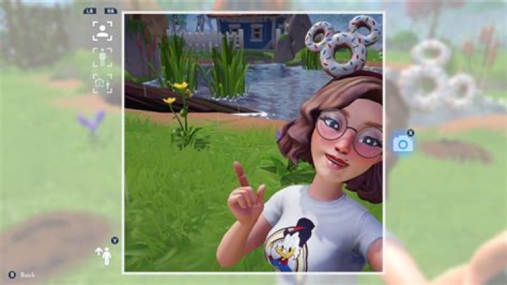 All Crafting Material and Flower Locations in Disney Dreamlight Valley