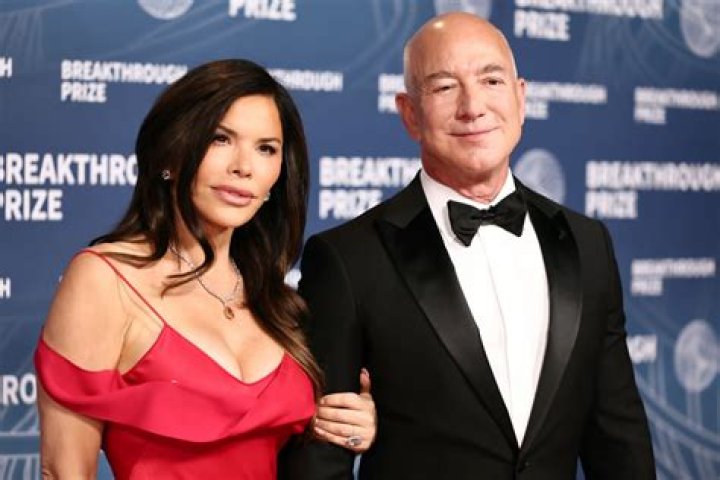 Discovering the Women Behind the Bezos Name: A Look at the Wives of Jeff Bezos