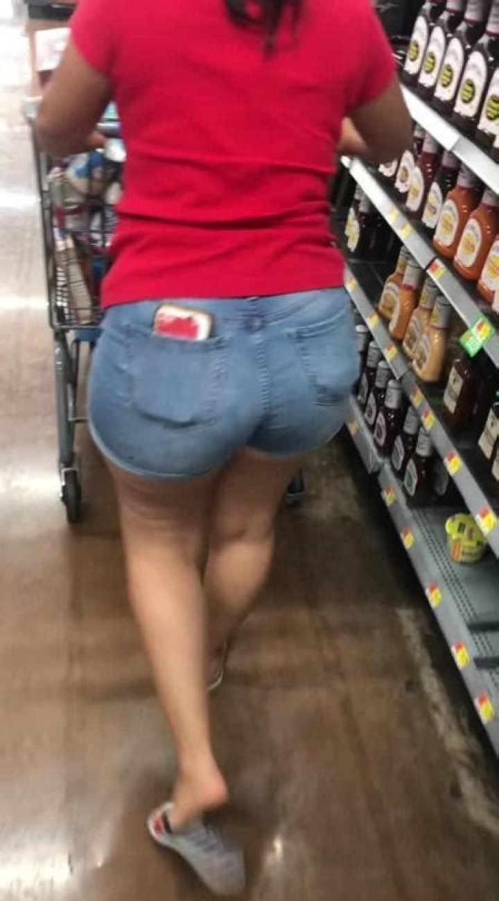 Big Booty Latina Mom: Embracing Beauty, Confidence, and Cultural Heritage