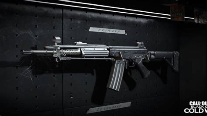 
Black Ops Cold War: How to Unlock the FARA 83 Assault Rifle