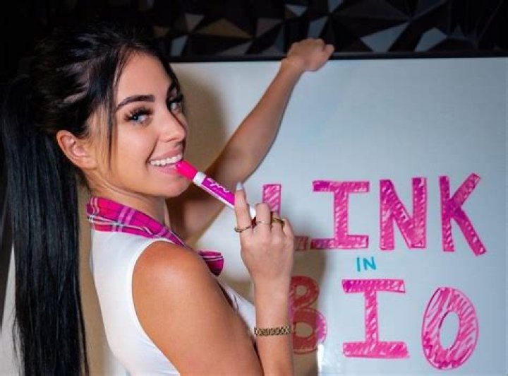 Camila Araujo Leaked Video: What You Need to Know About the Controversy Surrounding the Viral Clip