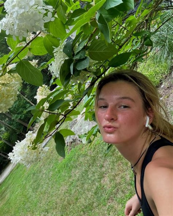 Understanding the 'Carly Jane Model': A Look at What Our Information Shows