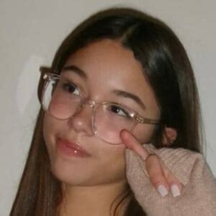 Chloe Parker TikTok: Uncovering a Rising Star's Digital Presence