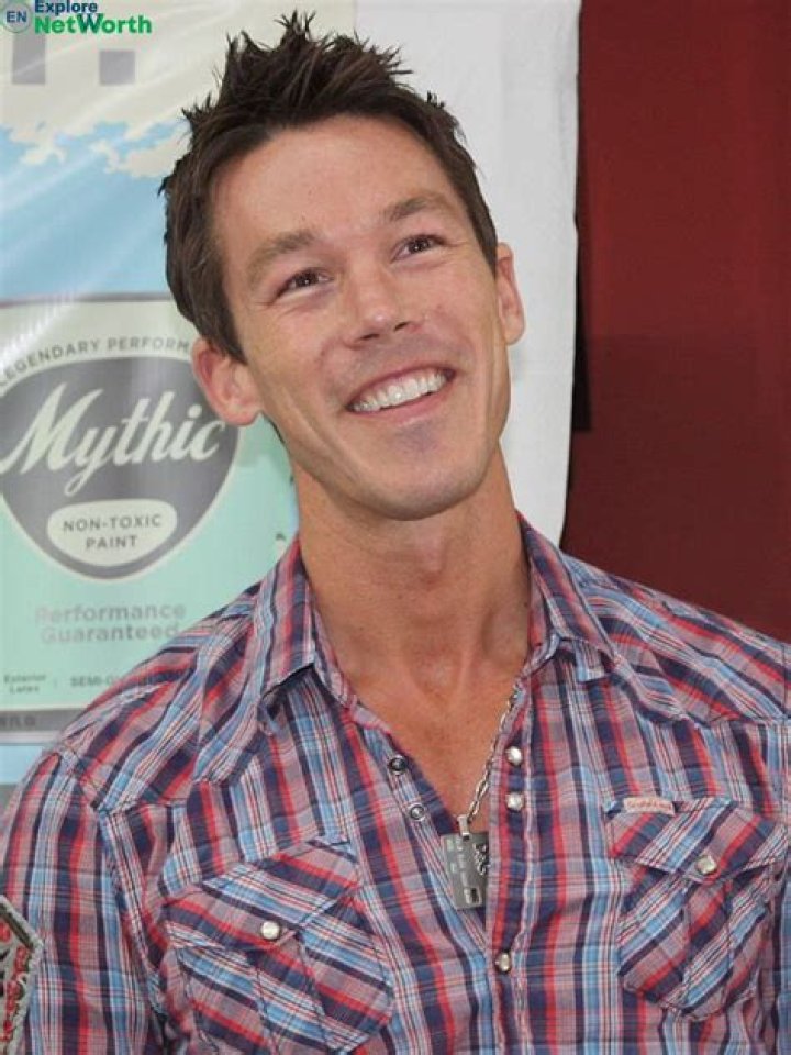 Exploring David Bromstad Net Worth: A Look at His Financial Journey