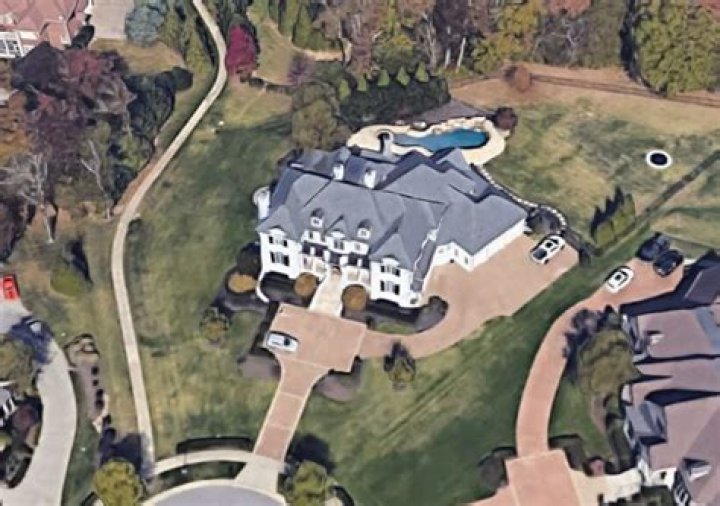 Did Todd and Julie Chrisley Sell Their Tennessee Mansions? Unpacking the Latest Real Estate News