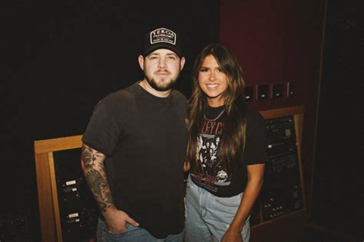 Ella Langley Boyfriend: Unpacking the Widespread Riley Green Dating Rumors