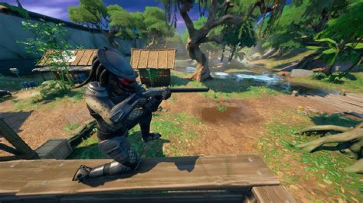 
Fortnite: How to Deal Damage While Thermal is Active as Predator