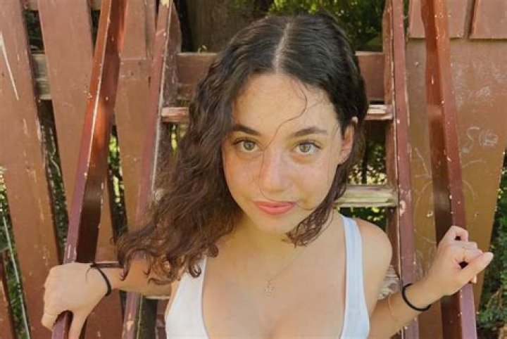 Gali Golan Height: Unpacking the Milestones of a Rap Icon