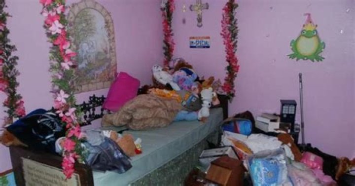 Gypsy Rose Blanchard: The Shocking Crime Scene Photos and the Dark Truth Behind Her Mother's Murder