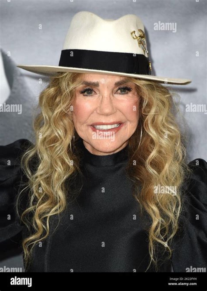 Is Dyan Cannon Jewish? Exploring Her Background, Religion, and Legacy