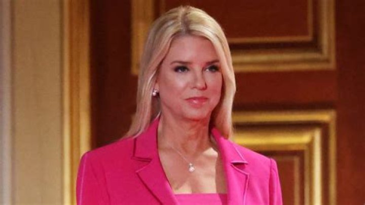 Is Pam Bondi Married to Greg Henderson? Unraveling a Common Query