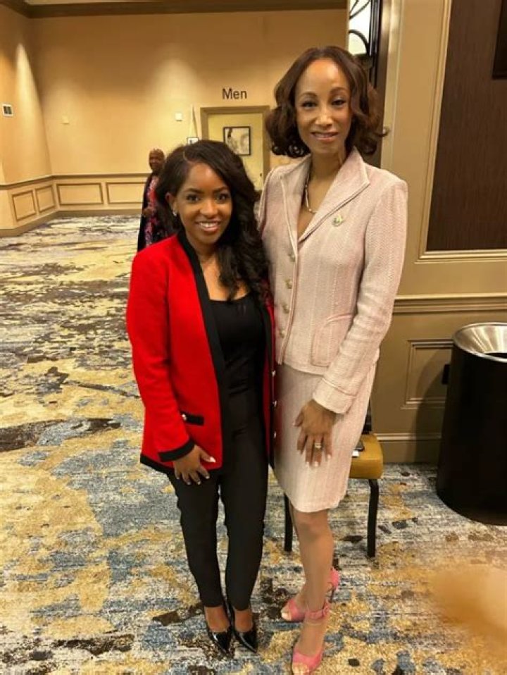 Jasmine Crockett Height: What We Know About Her Stature