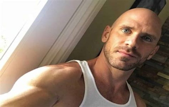 Exploring the World of Johny Sins: A Look at a Modern Entertainment Icon