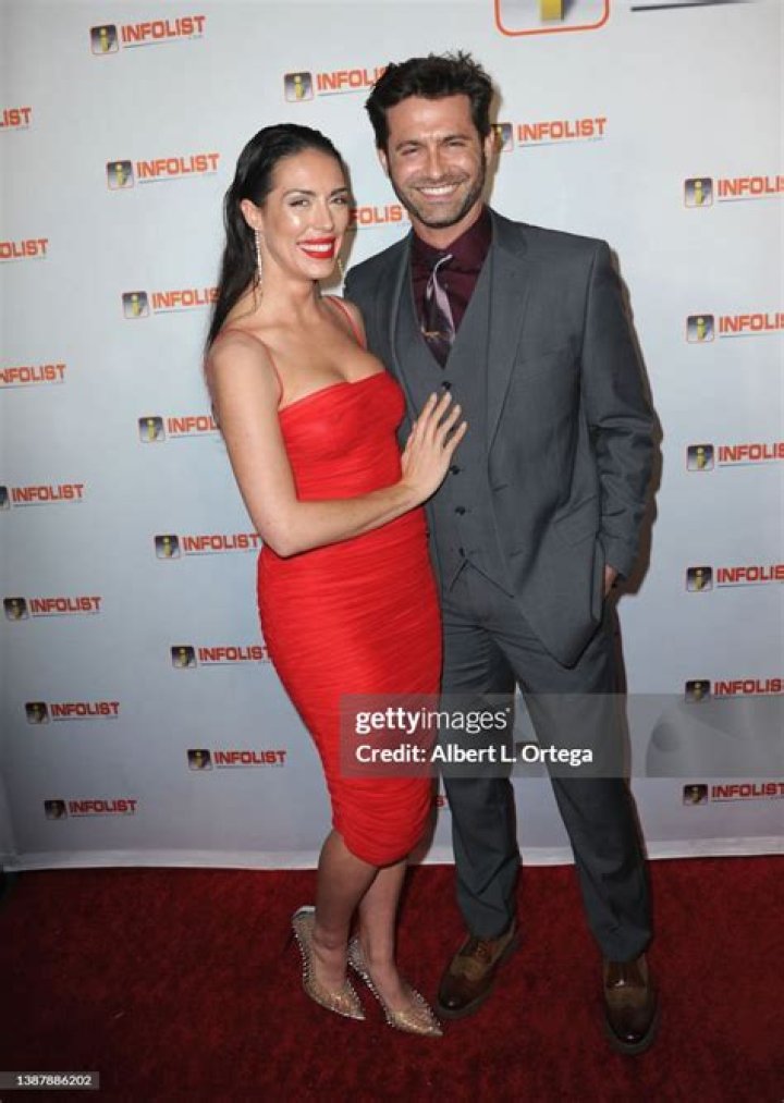 Jonathan Stoddard's Wife Taylor Watson: A Deep Dive into Their Relationship and Journey Together