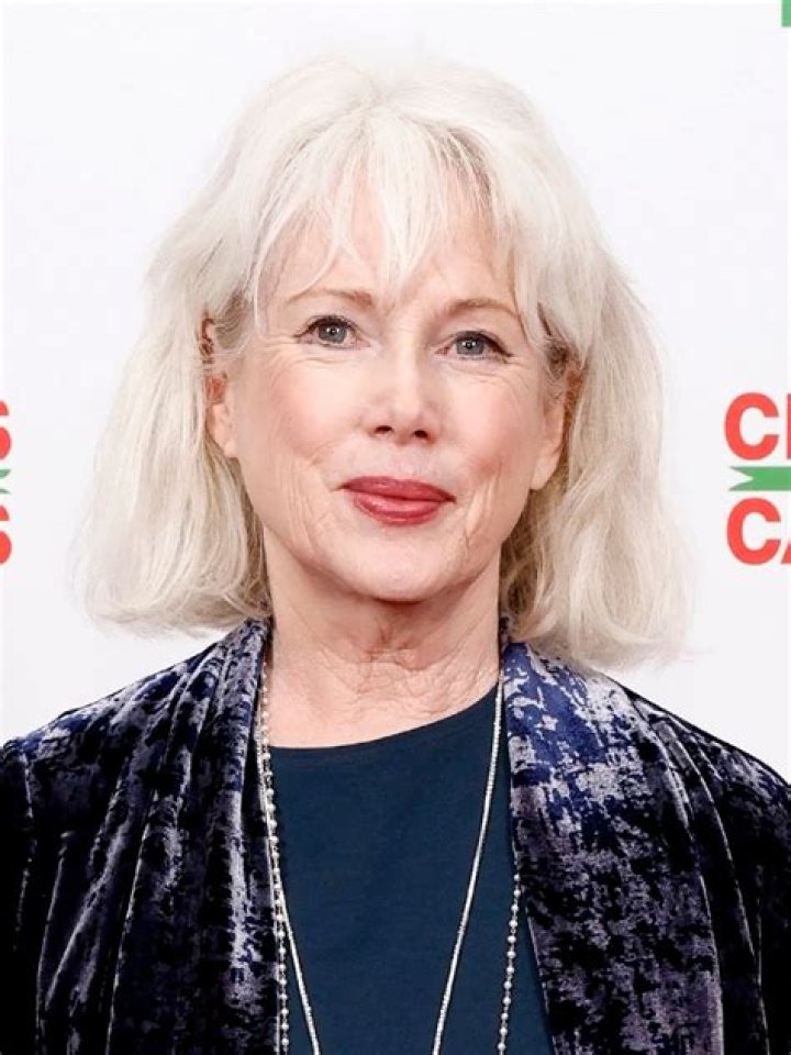 Julia Duffy: Unpacking a Television Icon's Journey and Enduring Presence