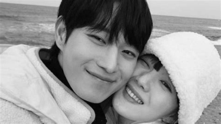 Kim Young-Dae Girlfriend: A Comprehensive Look into His Love Life