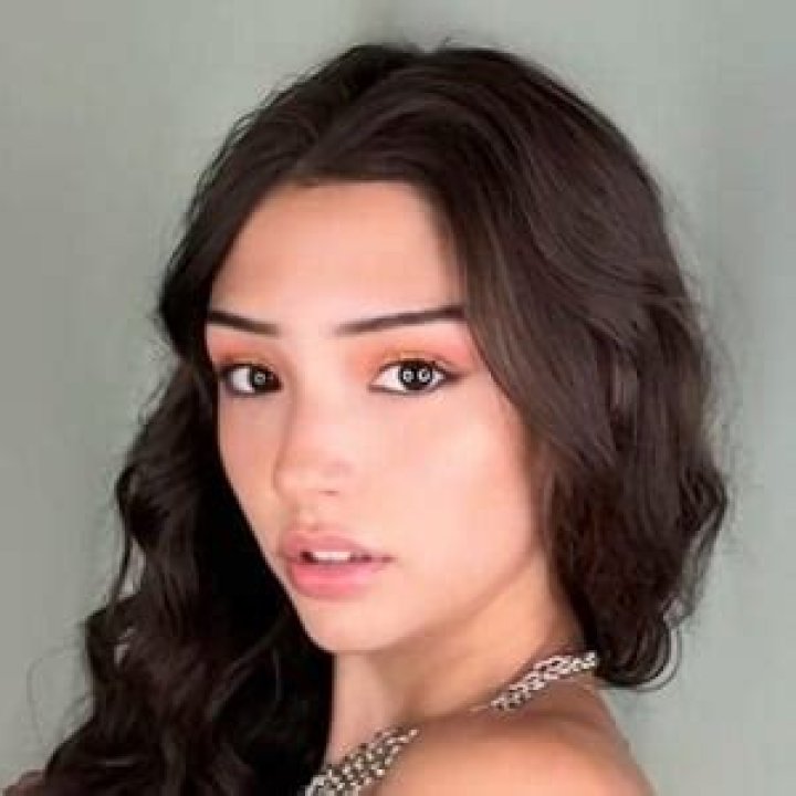 Layla Jenner Bio: A Comprehensive Look into Her Life, Career, and Achievements