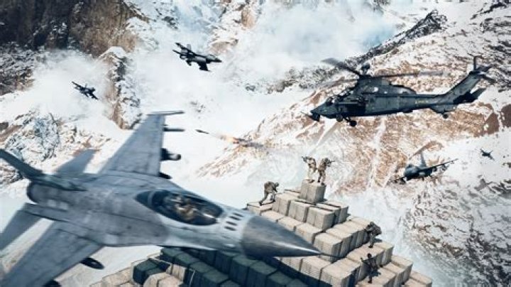 
More maps, weapons, vehicles, and destruction in Battlefield 4