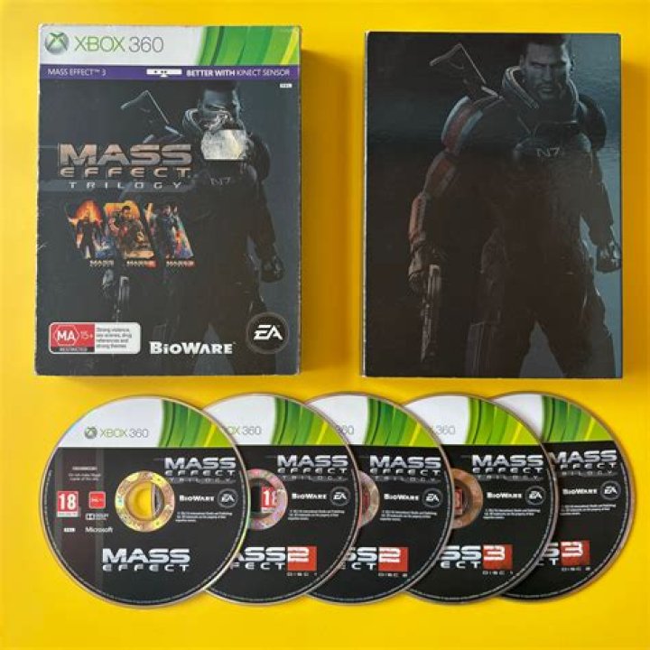 
Mass Effect 2 PS3 vs. Xbox 360 Comparison Used 2 Month Old Build