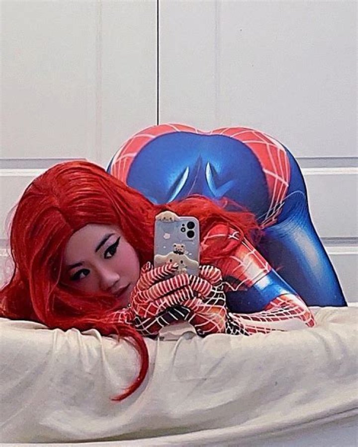 Milkywarm Cosplay: Exploring the Art of Bringing Characters to Life