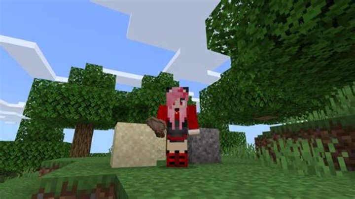 Minecraft Archaeology Explained: How to Brush Suspicious Sand and Gravel for Rare Items