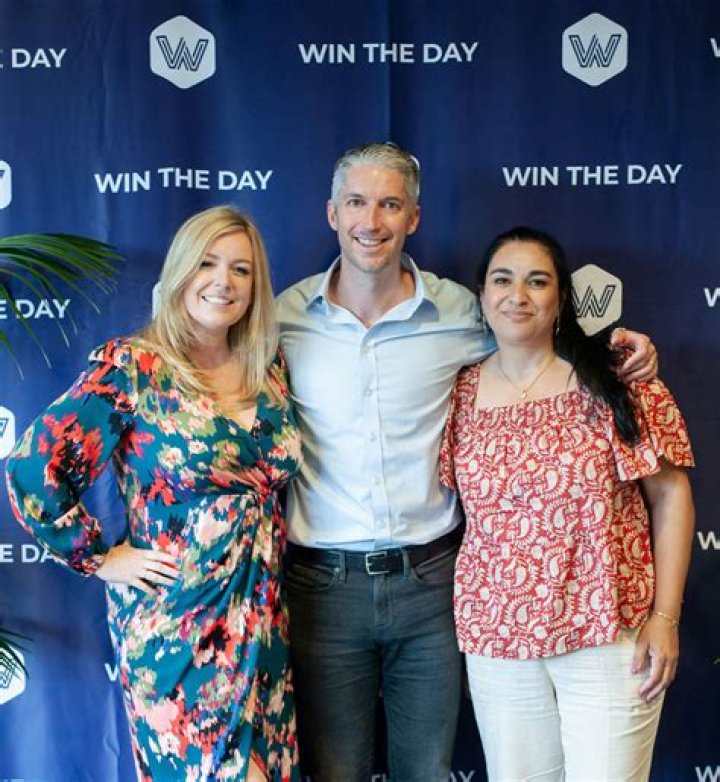 Nina Aouilk's Father: Exploring the Public Interest and the Name 'Nina'