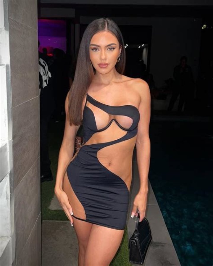 Raphaela Milagres: Shaping Connections and Community Spirit in 2024