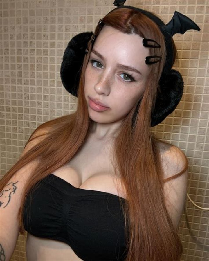 Rosaline Dawnx Leaks: An In-Depth Analysis of the Controversial Incident