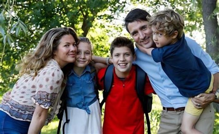 Sarah Elisabeth Coyne Husband: Unveiling Her Personal Life and Journey