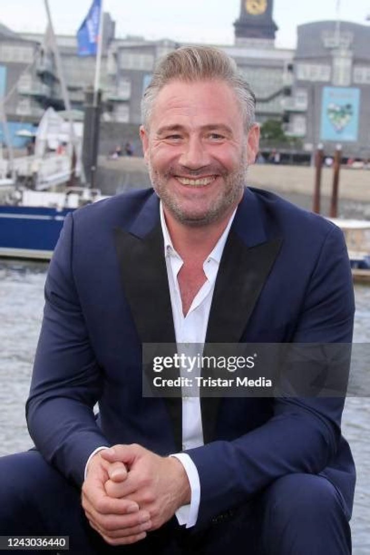 Sasha Obama: Unveiling the Life of a President's Daughter Beyond the White House