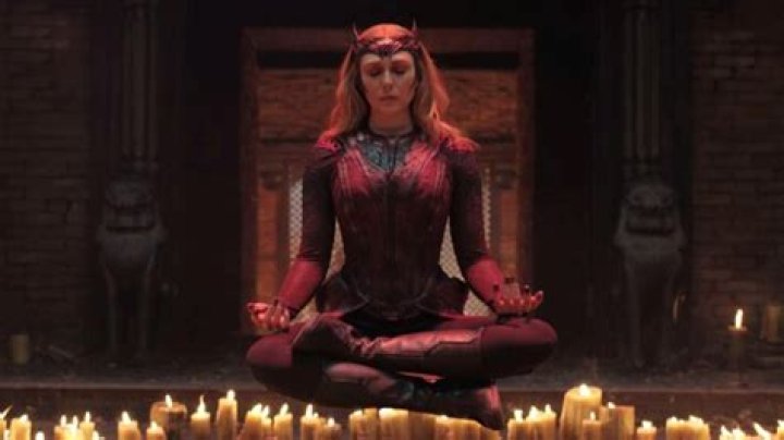 
Scarlet Witch Solo Movie Isn’t Happening, But Elizabeth Olsen Wants to Return