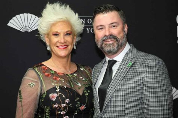 Stuart Claxton: A Look at the Life Partner of Chef Anne Burrell