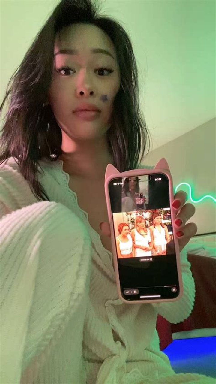 Trixie Foopahh Age: A Comprehensive Look into the Life and Achievements of a Rising Star