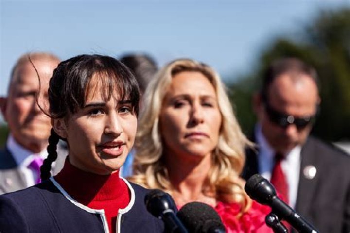 Who Are Chloe Parker's Influences? Discovering Her Creative Heartbeat