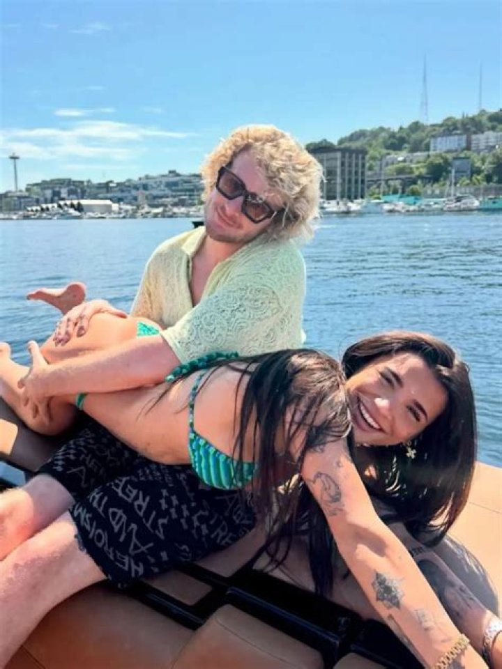 Who Did Ari Kiss? Unraveling the Heartfelt Moments