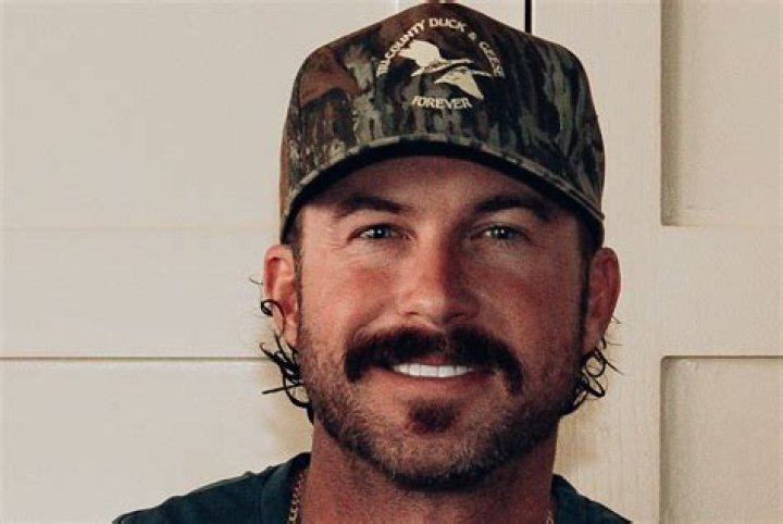 Who is Riley Green? Discover the Country Music Star